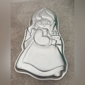 Silver Cake Mold precious moments Wilton
